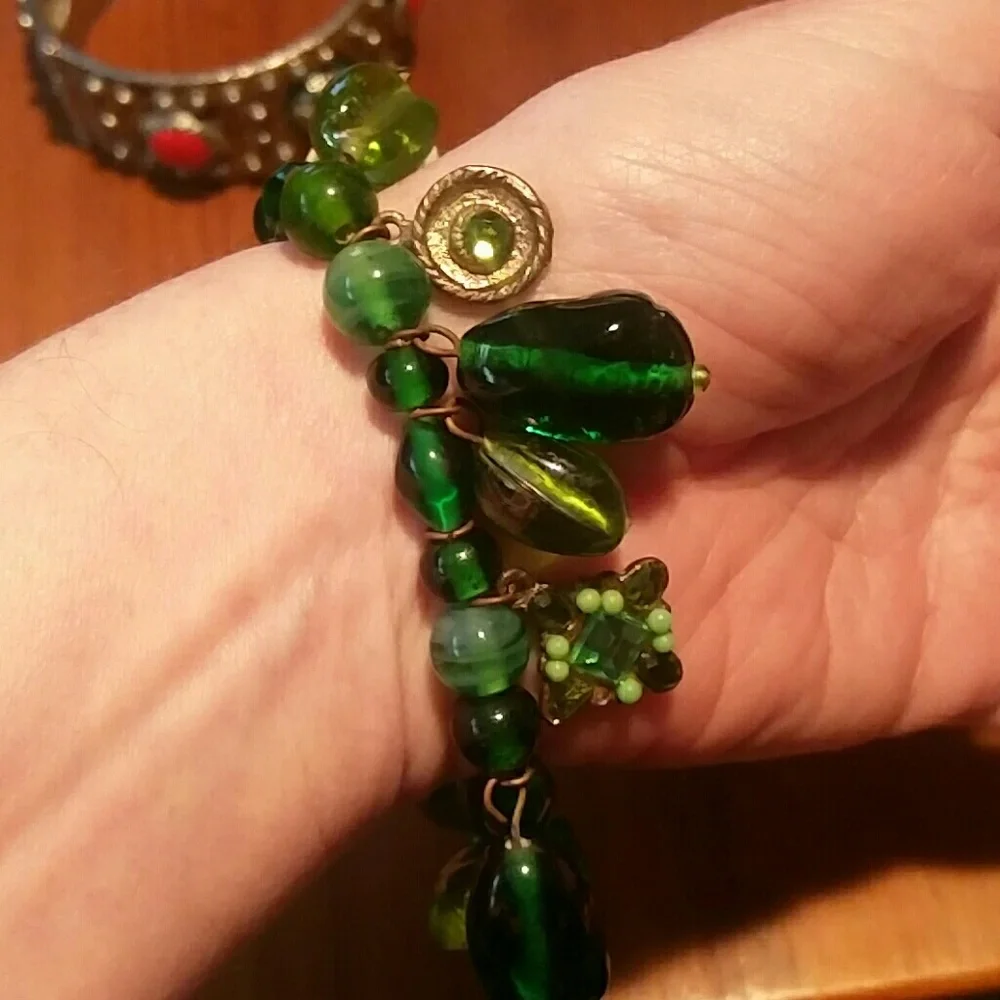 Glass bead and charm Bracelet